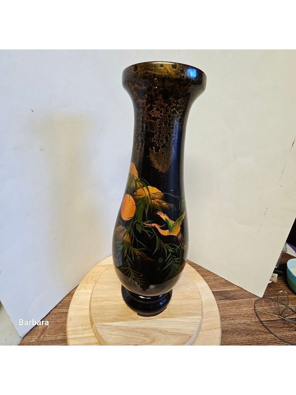 Vintage Japanese-style Hand-painted Lacquered Flying Cranes Vase - Picture 7 of 16